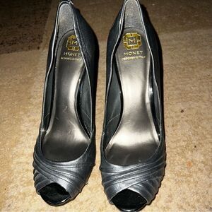 Monet shoe  